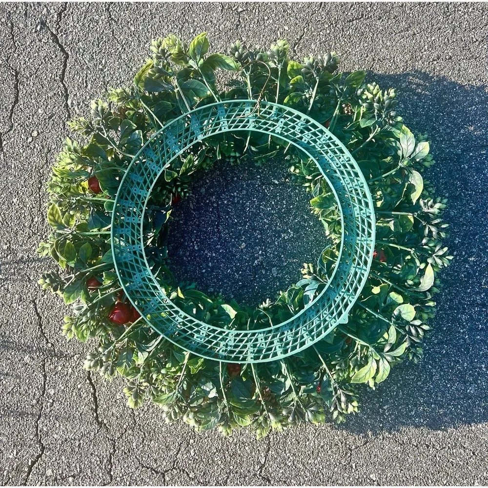 Vintage Plastic Fall/Christmas Door Wreath‎ Large 26